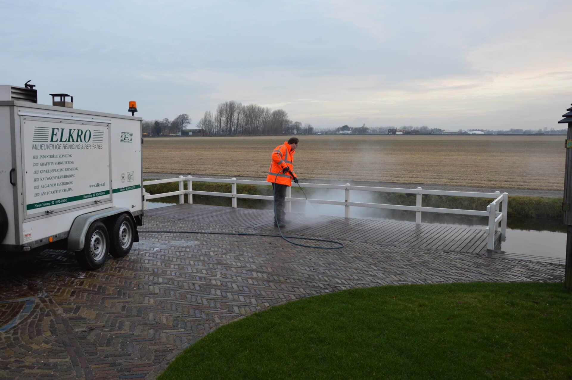 Hogedruk (brugdekken) reiniging